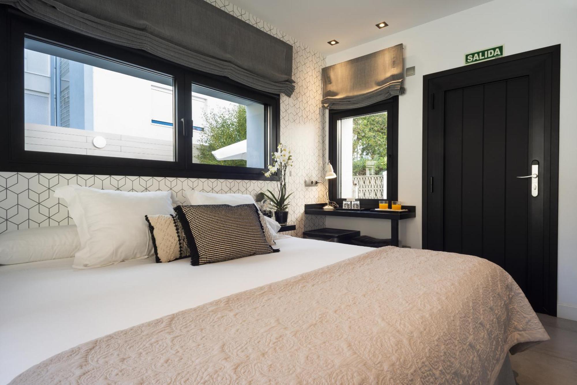 La Playa Suites Suances Quarto foto